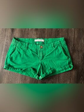 Abercrombie & Fitch Bright Green Women's Cotton Shorts